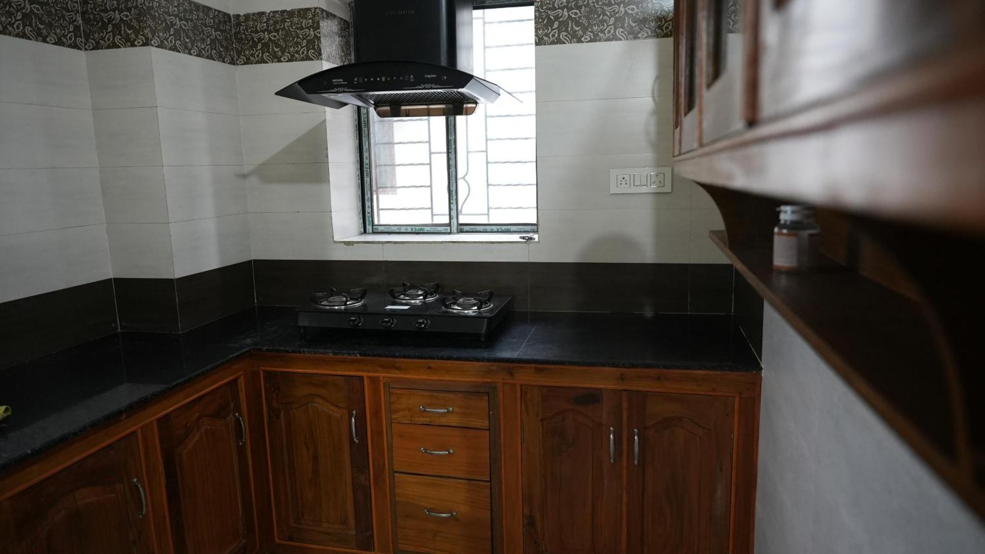Prakash Apartment